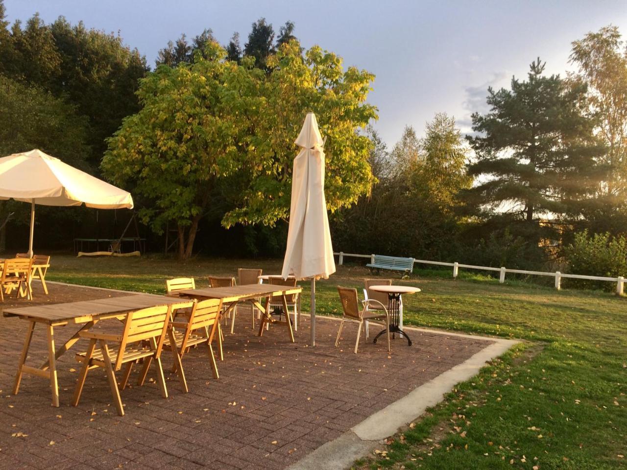 Hotel La Venerie Virton Luaran gambar