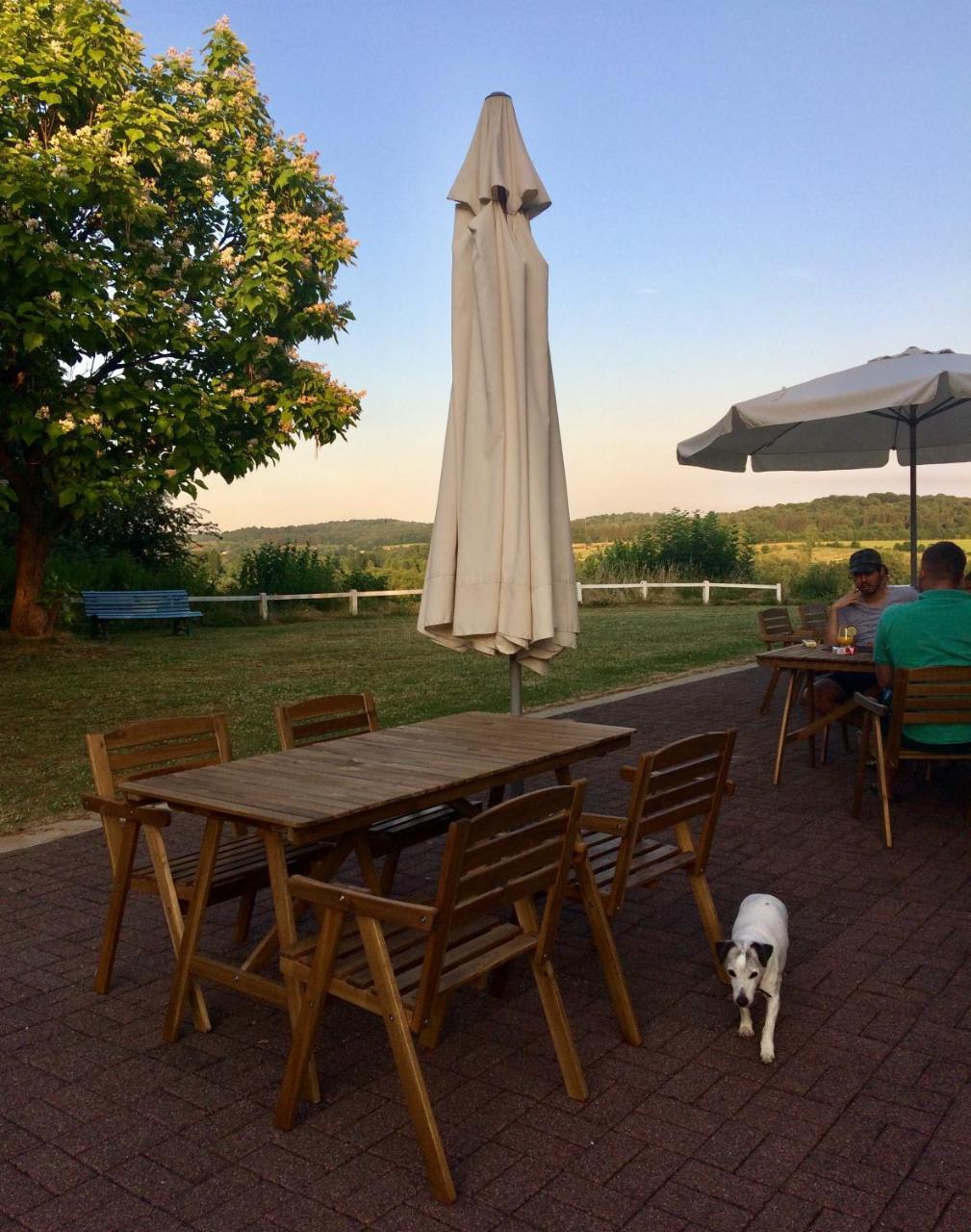Hotel La Venerie Virton Luaran gambar